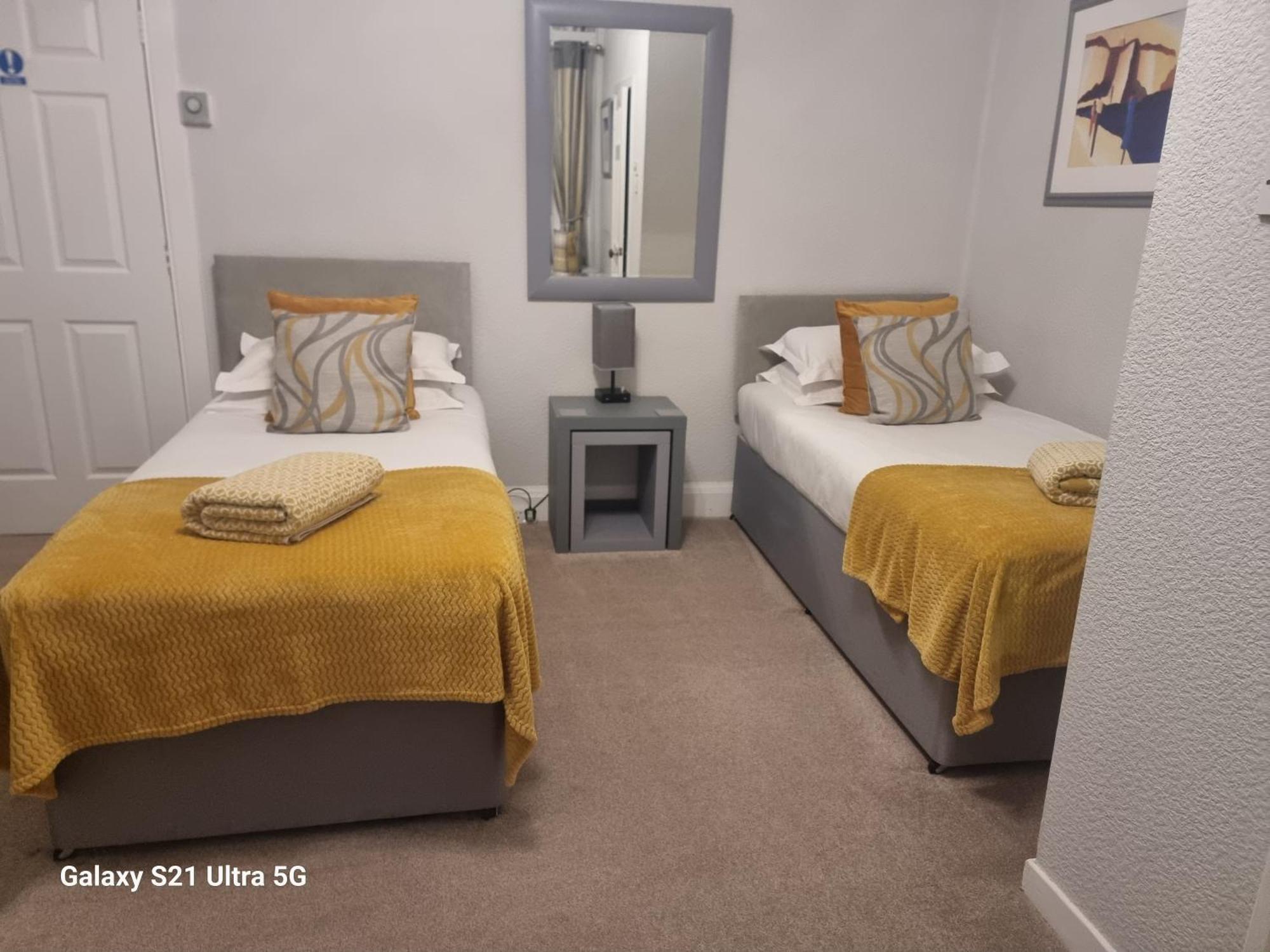 St Leonards Guest House Largs Buitenkant foto