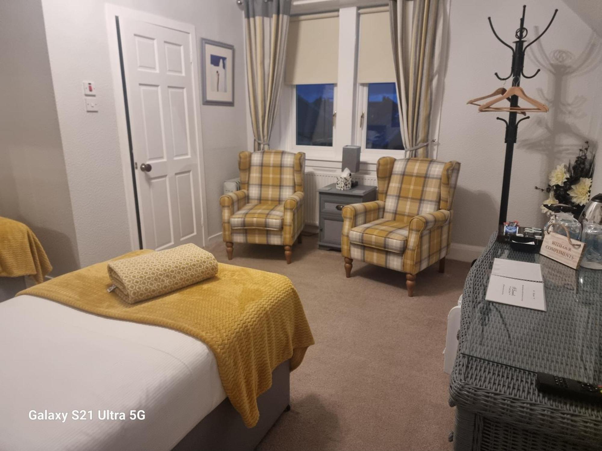 St Leonards Guest House Largs Buitenkant foto